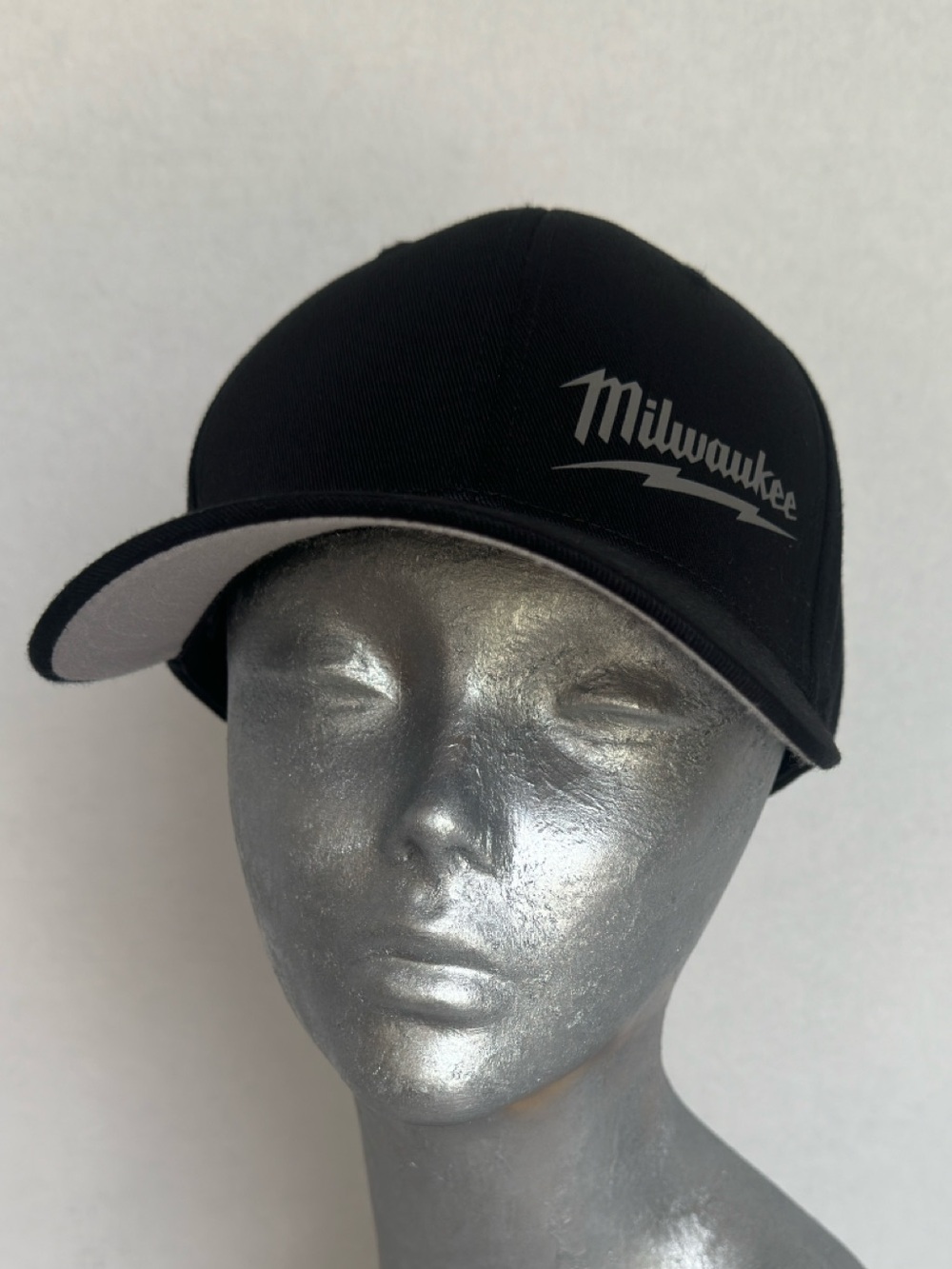 Milwaukee Tools Flexfit Black Fitted Hat L/XL Embroidered Logo Stretch Cap